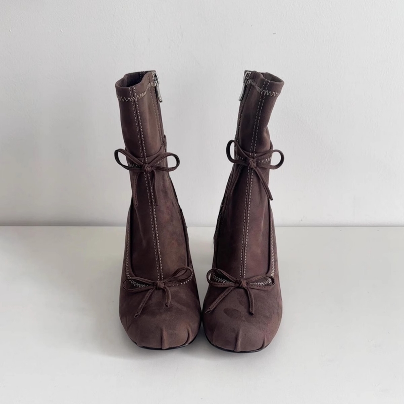 2026 Winter Fashion New Pumps  - Chelsea Boots Suede review and price